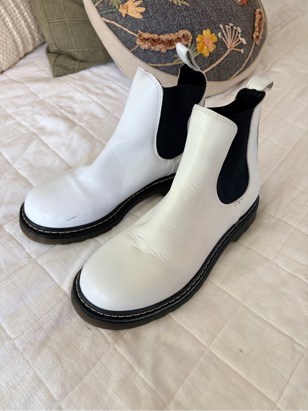 Nordstrom White Chelsea Boots with Black Elastic Panels